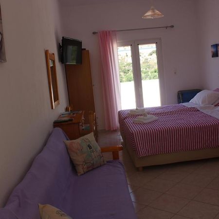 Aaron Studios Apartments Agia Fotia  Eksteriør bilde