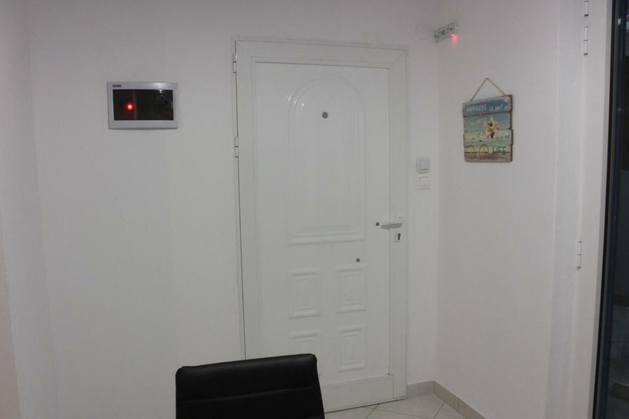 Aaron Studios Apartments Agia Fotia  Eksteriør bilde