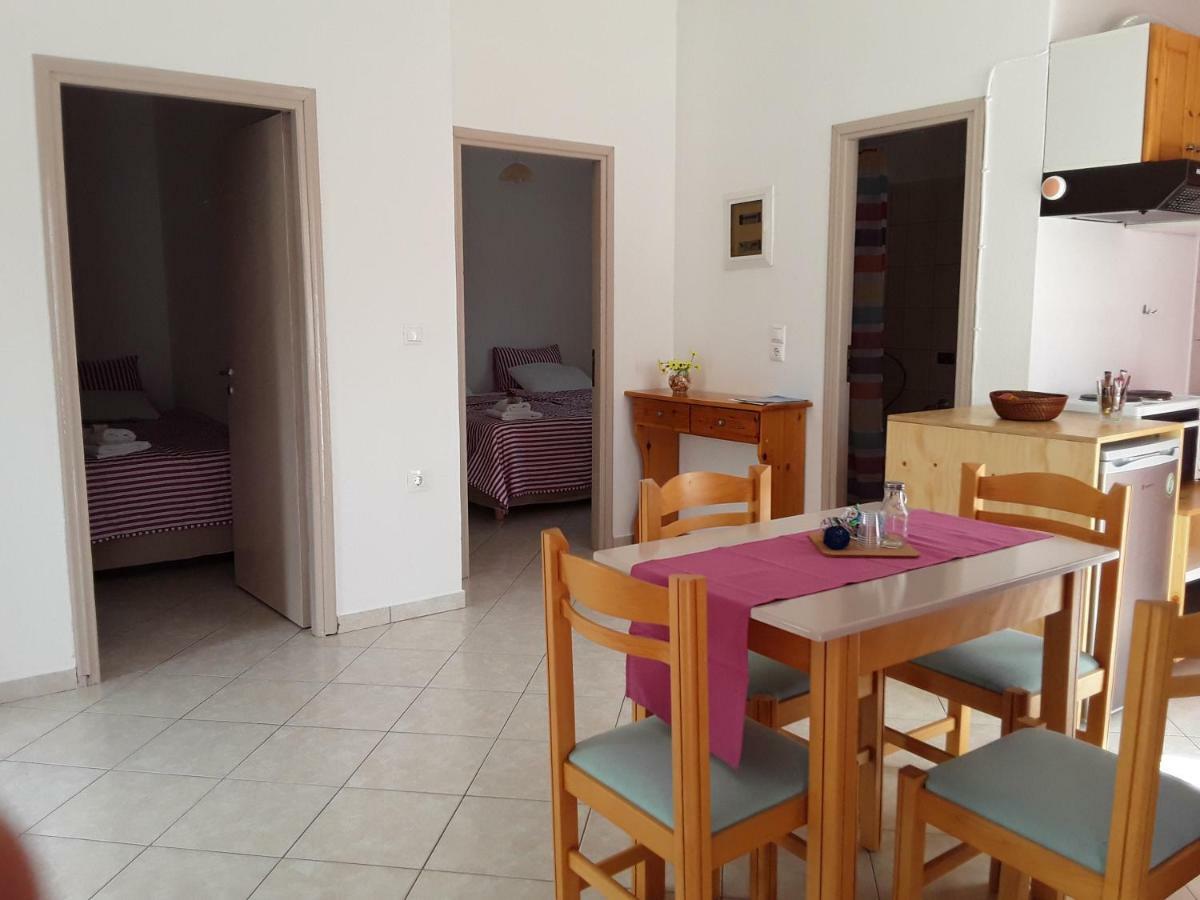 Aaron Studios Apartments Agia Fotia  Eksteriør bilde