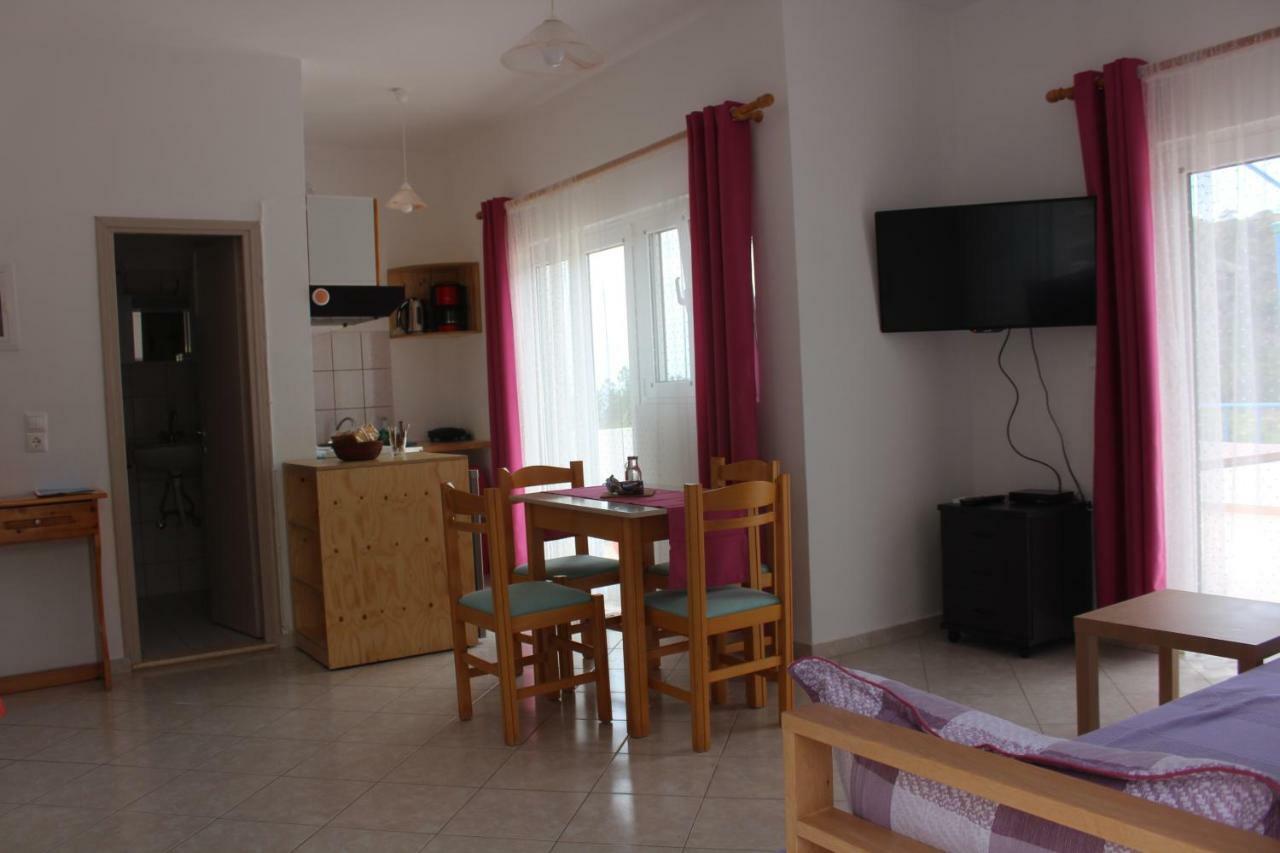 Aaron Studios Apartments Agia Fotia  Eksteriør bilde
