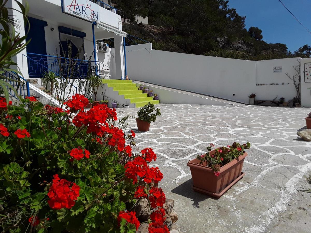 Aaron Studios Apartments Agia Fotia  Eksteriør bilde